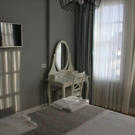Luna Boutique 2* Анталья